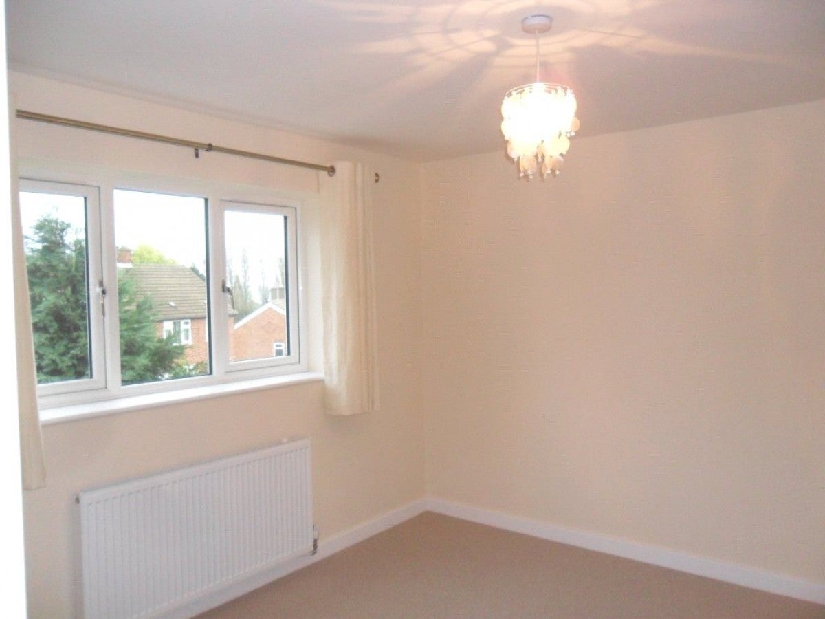 House Elm Tree Crescent in North East Derbyshire