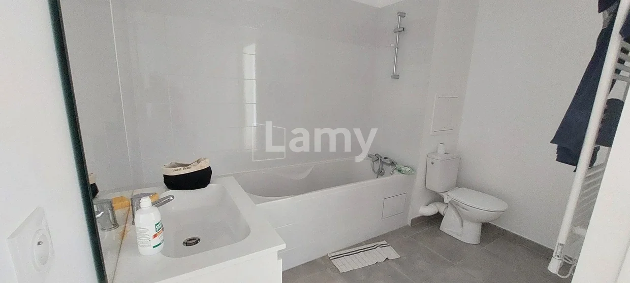 Flat Rue Anne Frank in Coupvray