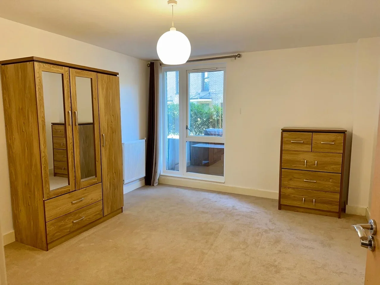 Flat Salk Close in Greater London