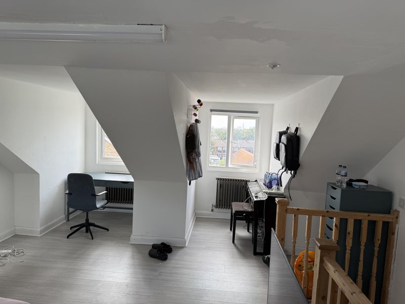 Room Bell Street in Greater London