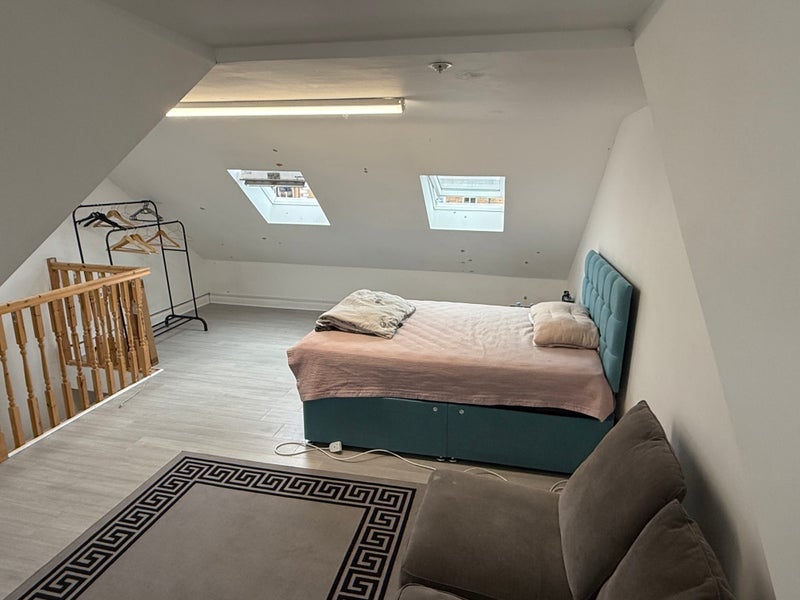 Room Bell Street in Greater London