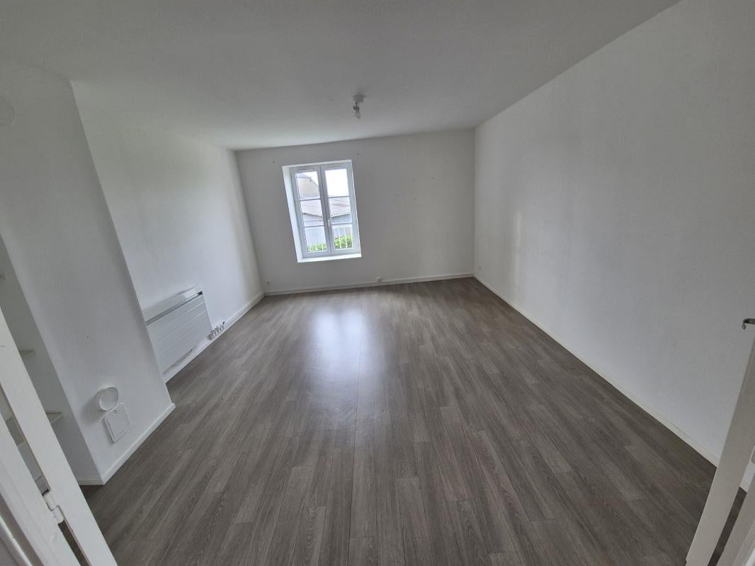 Appartement Rue Jean Baptiste Clément à Renwez