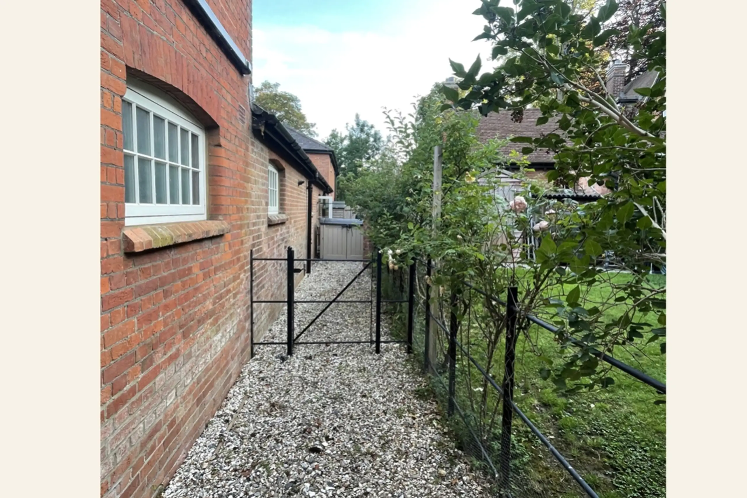 Flat Ratcliffe Court in South Oxfordshire