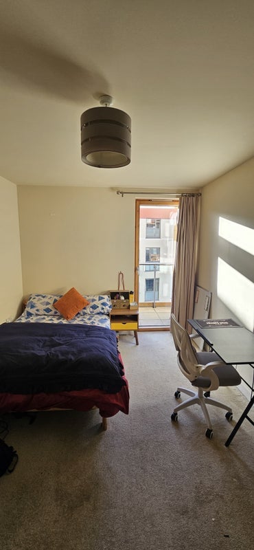 Room Crampton Street in Greater London