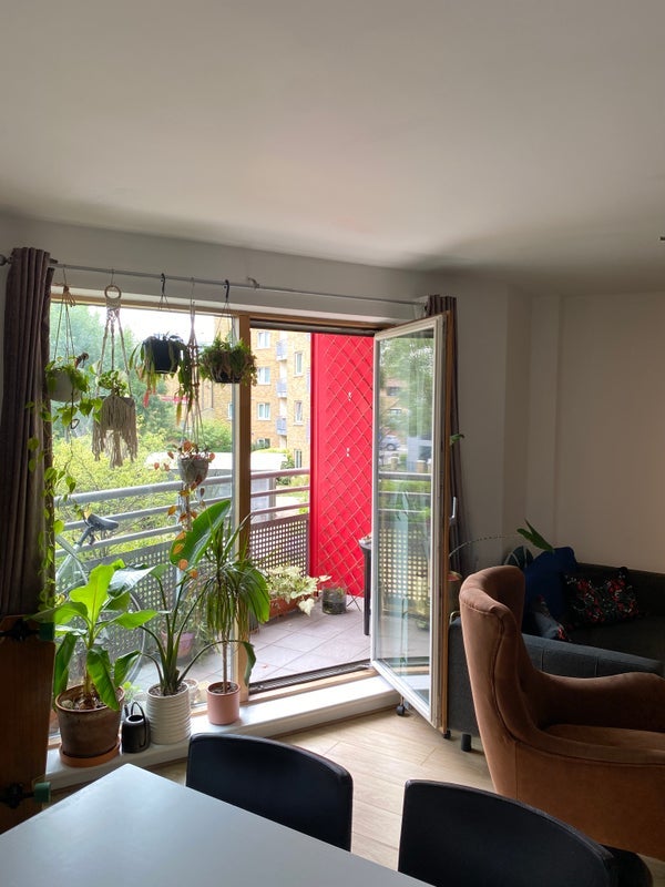 Room Pancras Way in Greater London
