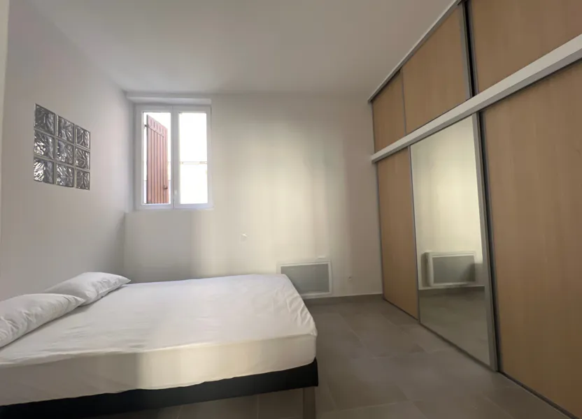 Appartement Rue Émile Zola à Nîmes