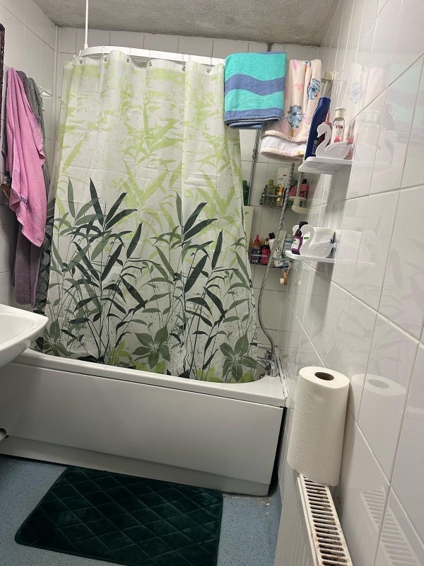 Room Grove Street in Rochdale