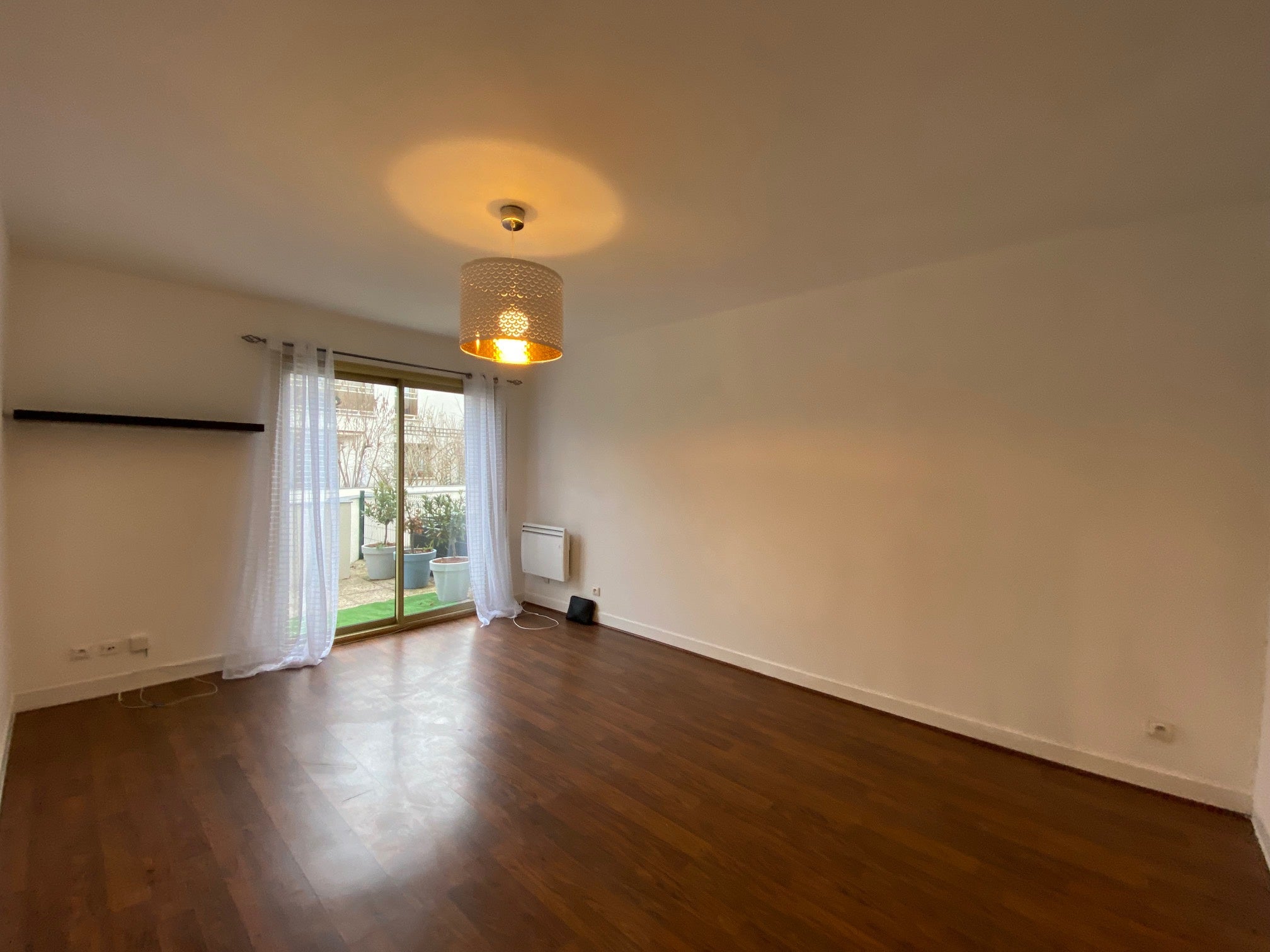 Flat Rue Pauline Kreuscher in Maisons-Laffitte