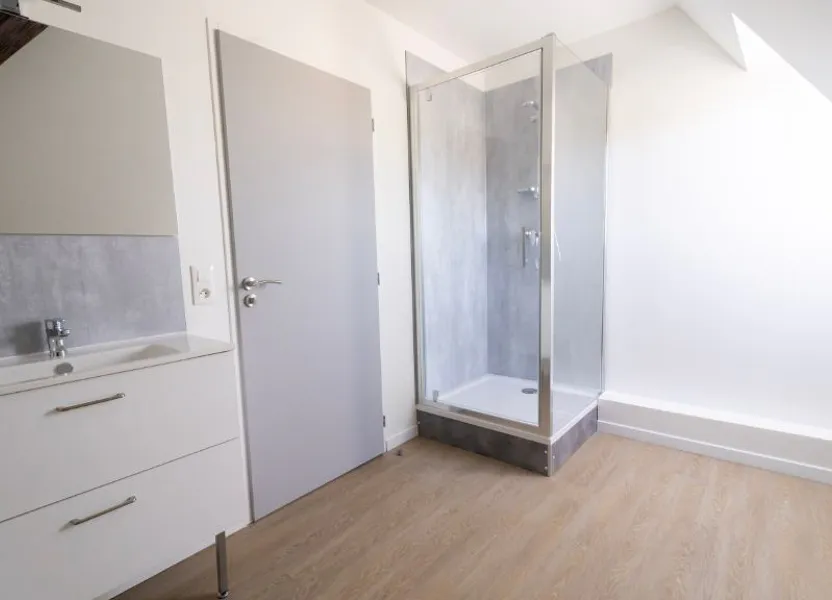 Flat Place des Marronniers in Blesmes