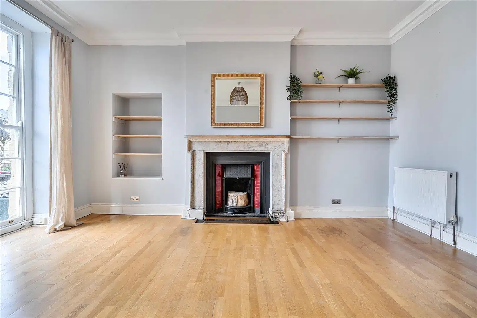 Flat Boyces Avenue in Bristol