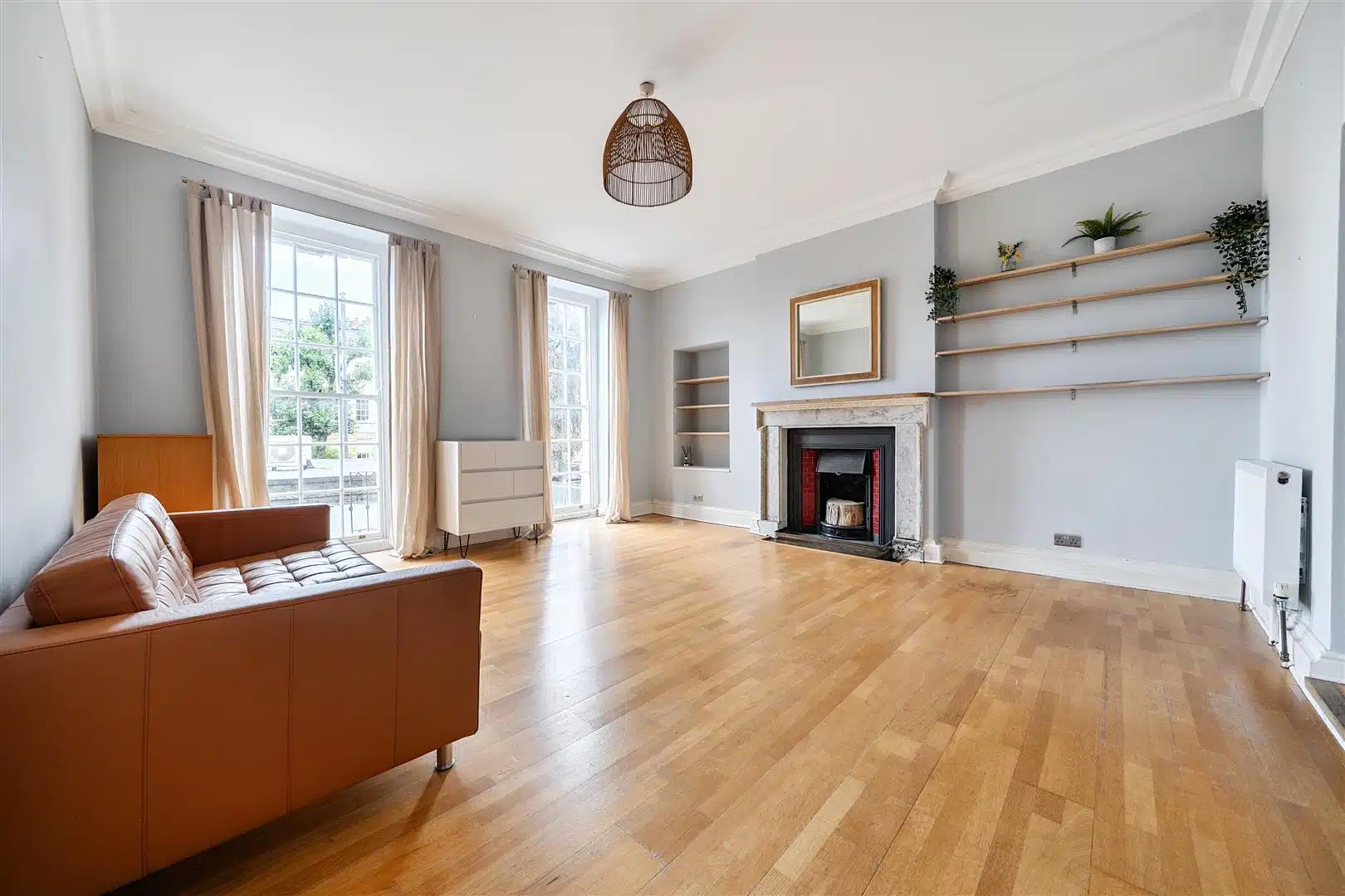 Flat Boyces Avenue in Bristol
