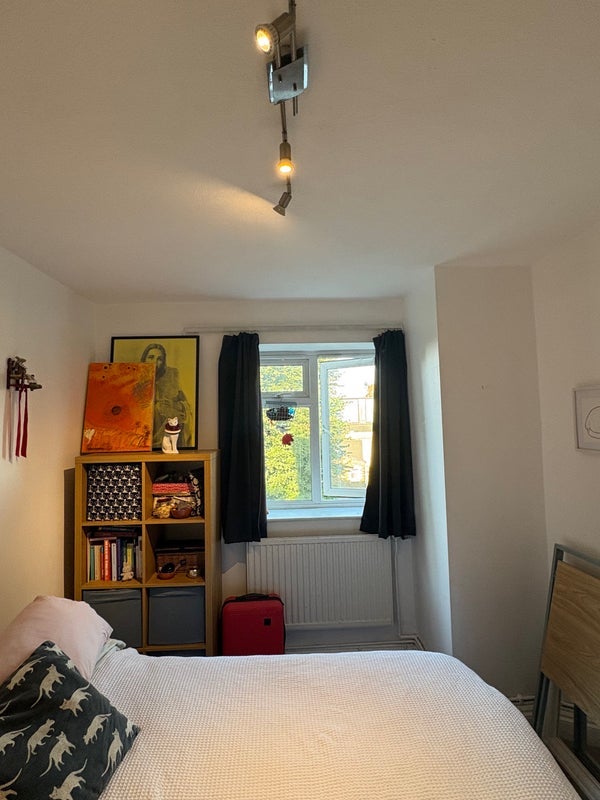 Room Petherton Road in Greater London