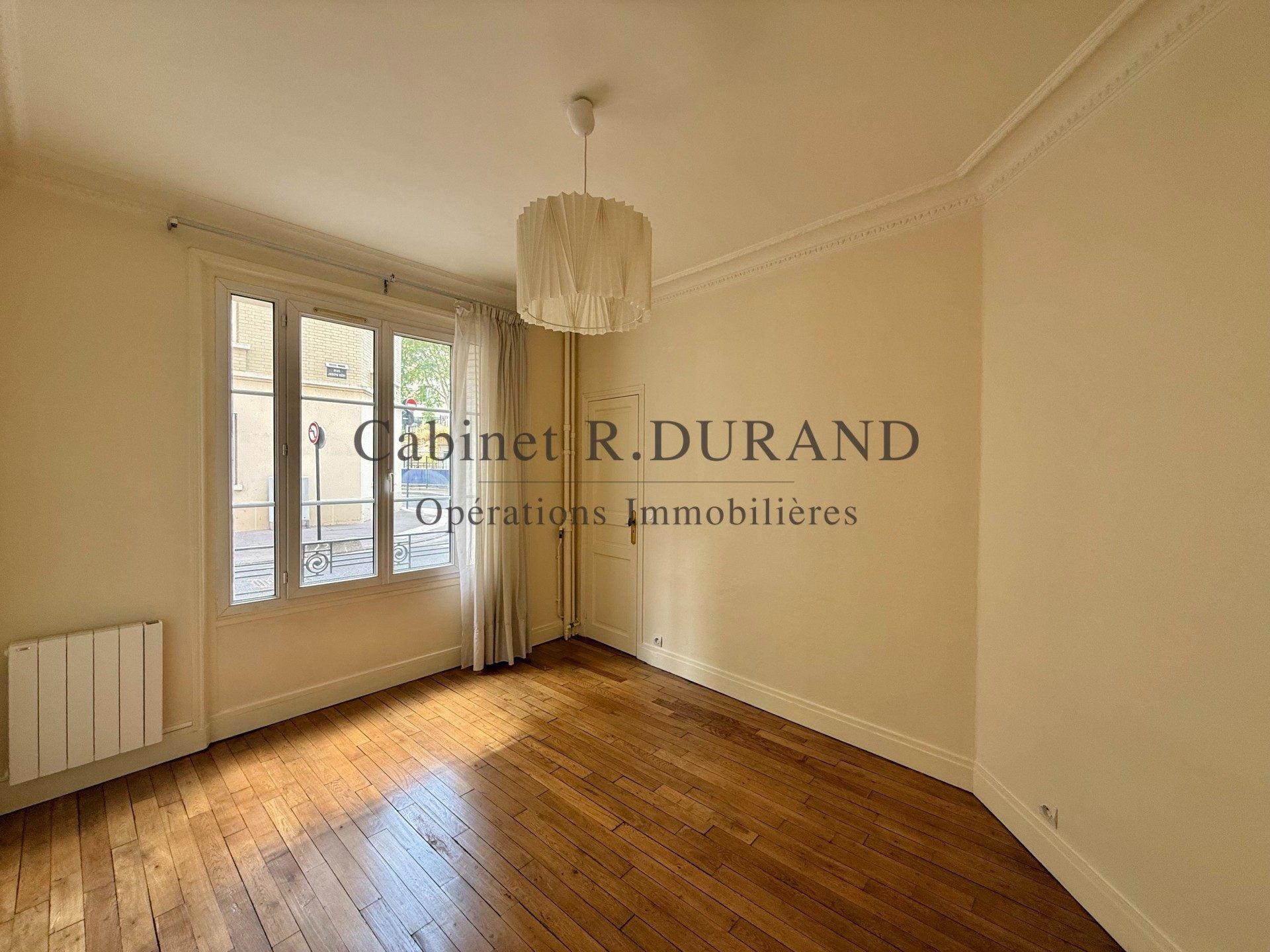 Appartement Rue Edgar Quinet à Courbevoie