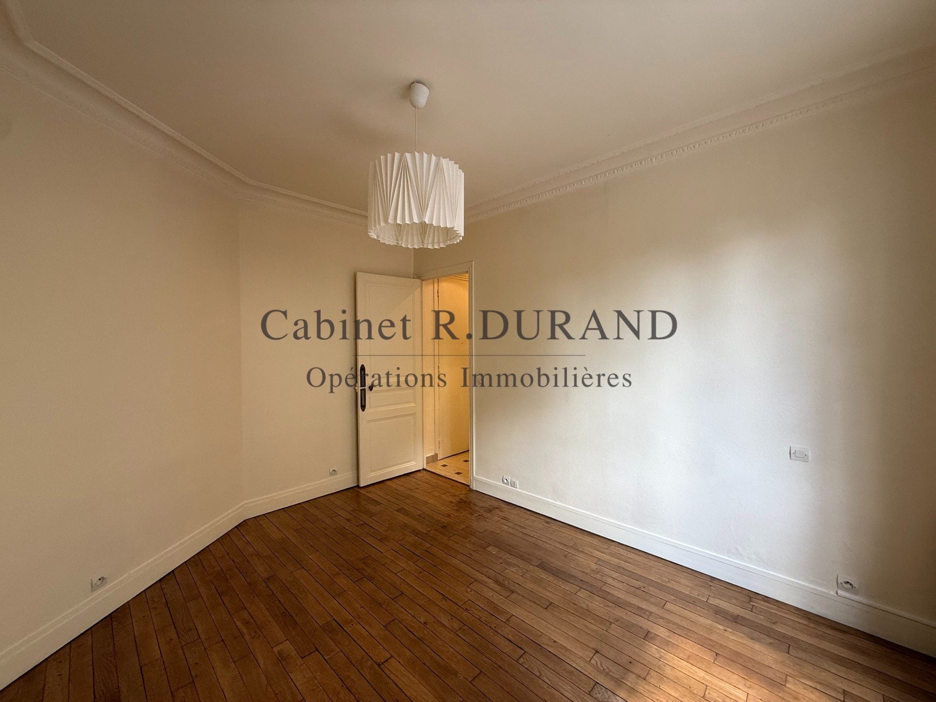 Appartement Rue Edgar Quinet à Courbevoie