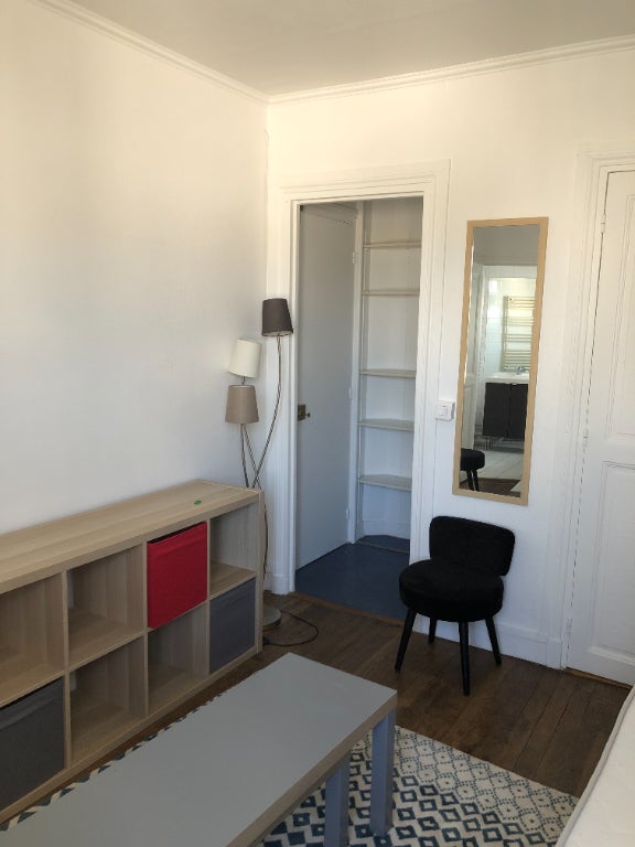 Flat Allée d'Andrézieux in Paris