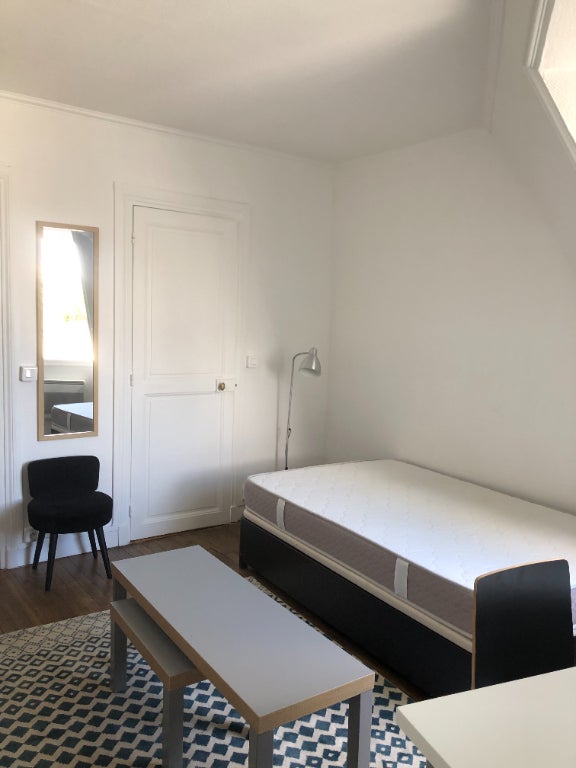 Flat Allée d'Andrézieux in Paris
