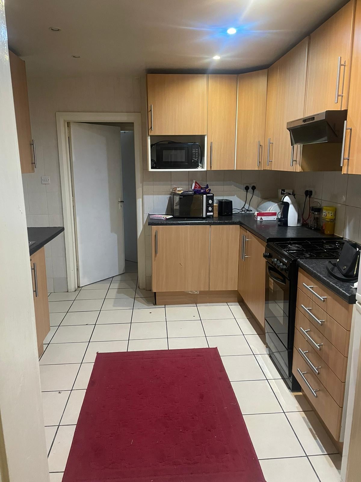Flat Somerby Road in Greater London