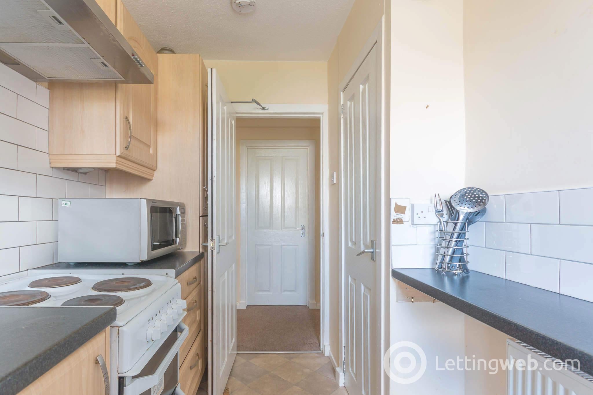 Room West Pilton Grove in City of Edinburgh