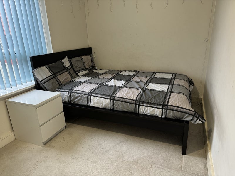 Room Living Well Street in Sandwell