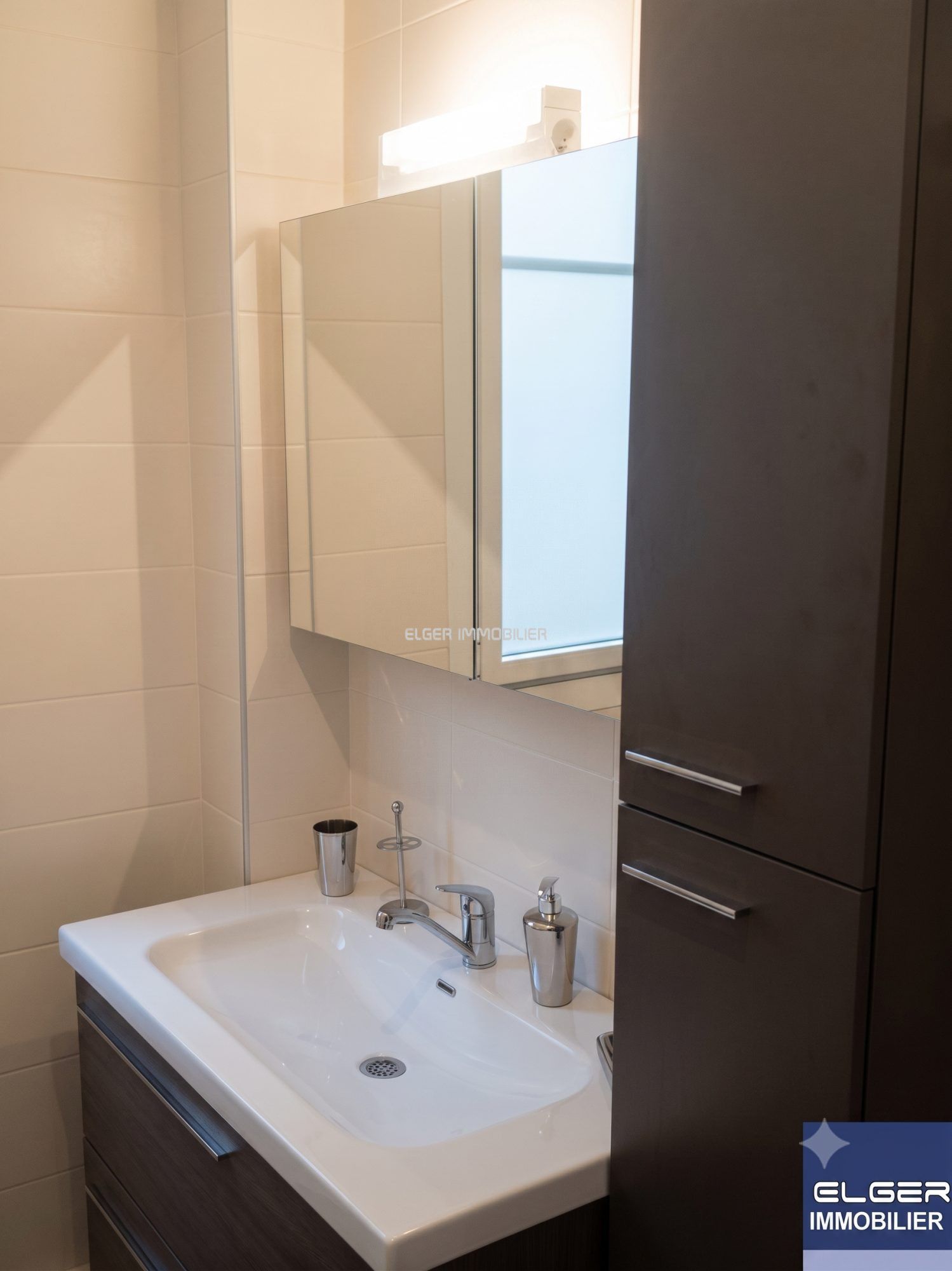 Appartement Square Gaston Bertandeau à Paris