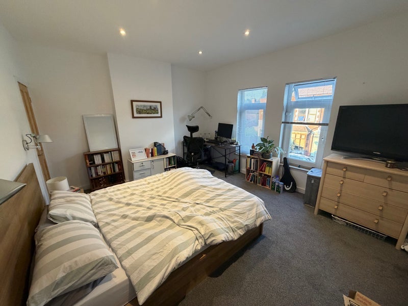 Room Fashoda Road in Birmingham