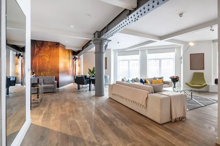 Flat Spencer Place in City of Westminster
