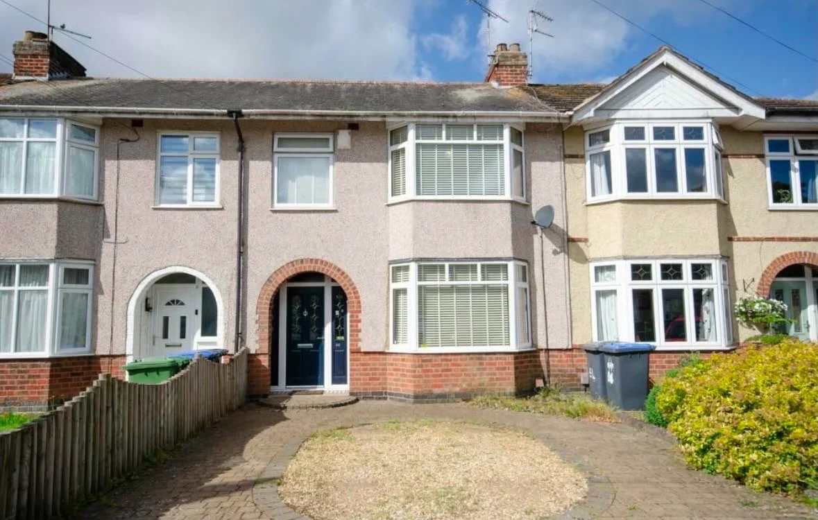 House Vernon Avenue in Rugby