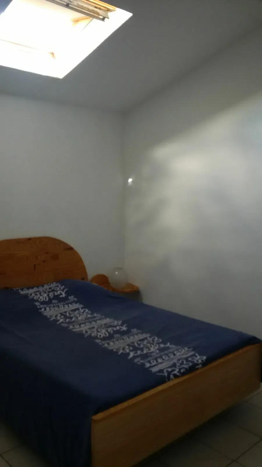 Room Boulevard de Verdun in La Tour-d'Aigues