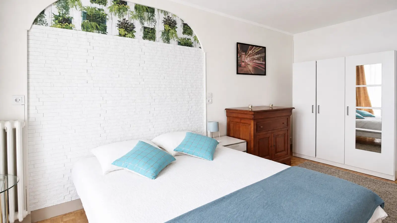 Room Rue des Pyrénées in Paris