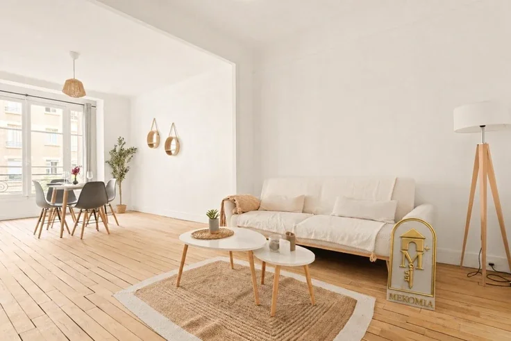 Flat Rue des Dardanelles in Paris