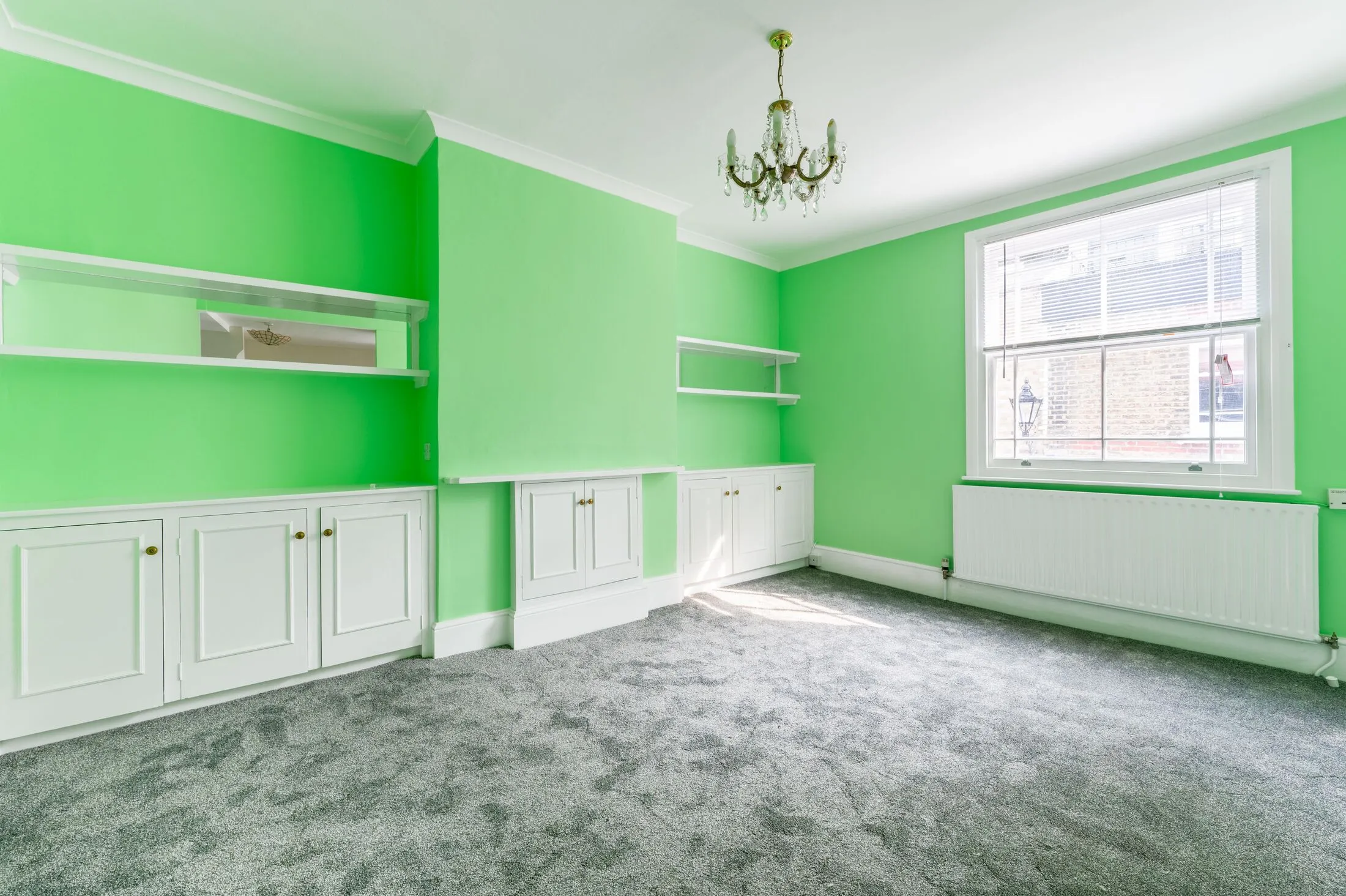 Flat Drayson Mews in Greater London