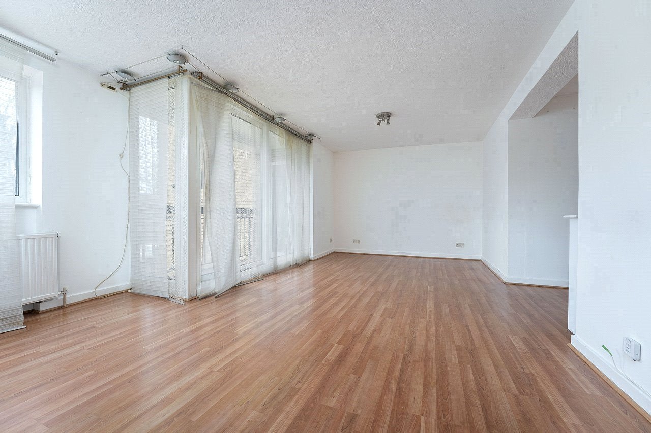 Flat Mulgrave Road in Greater London