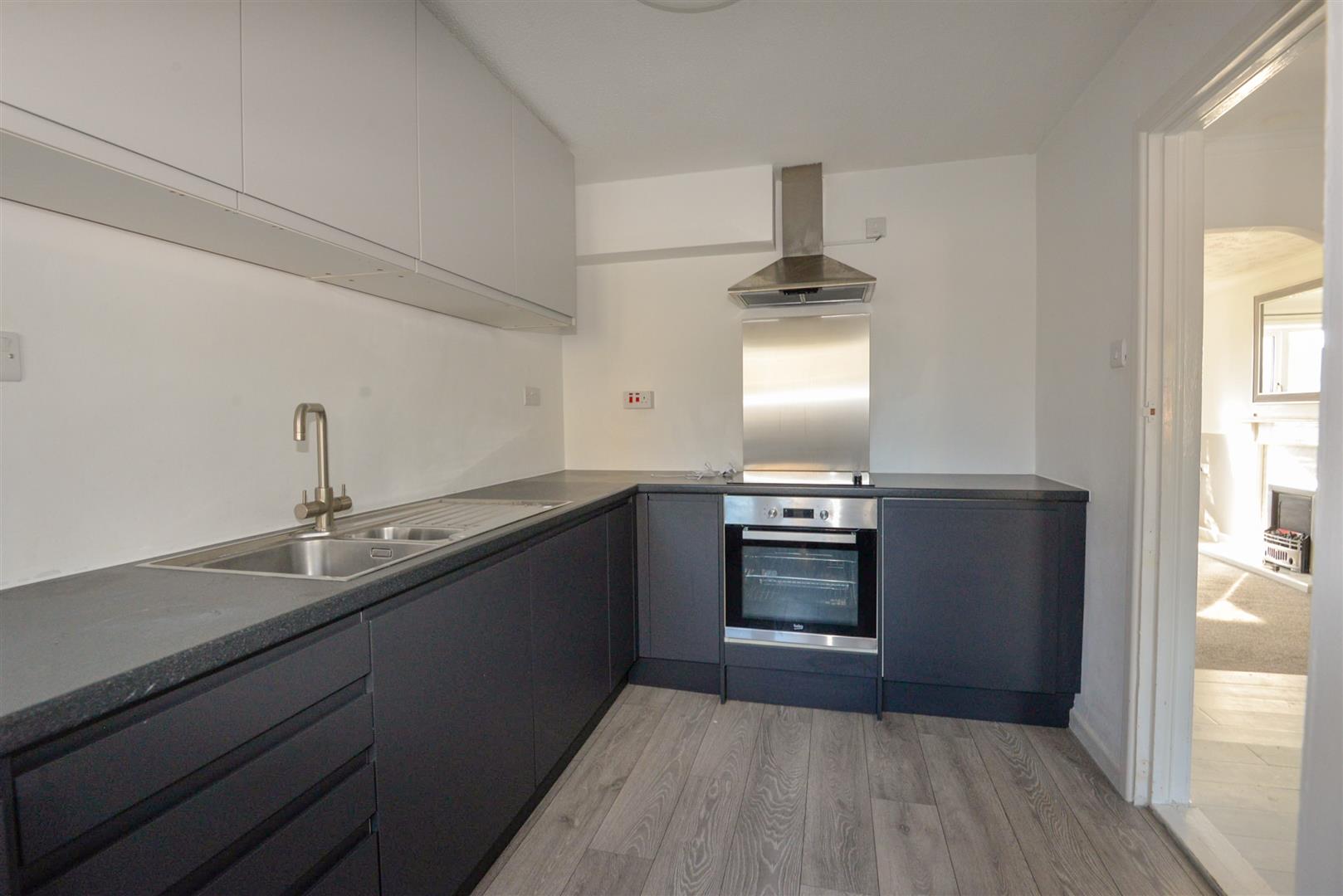 House Lime Tree Close in Bridgwater