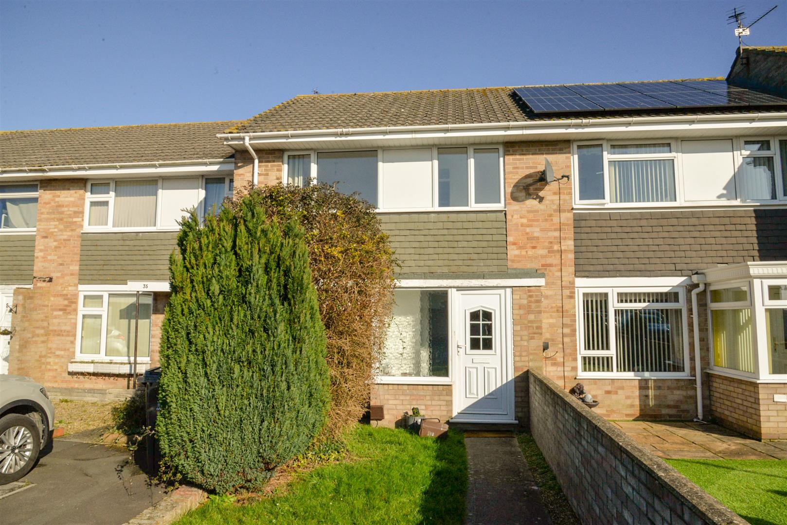House Lime Tree Close in Bridgwater