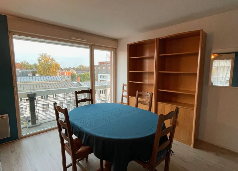 Flat Avenue Albert 1er in Valenciennes