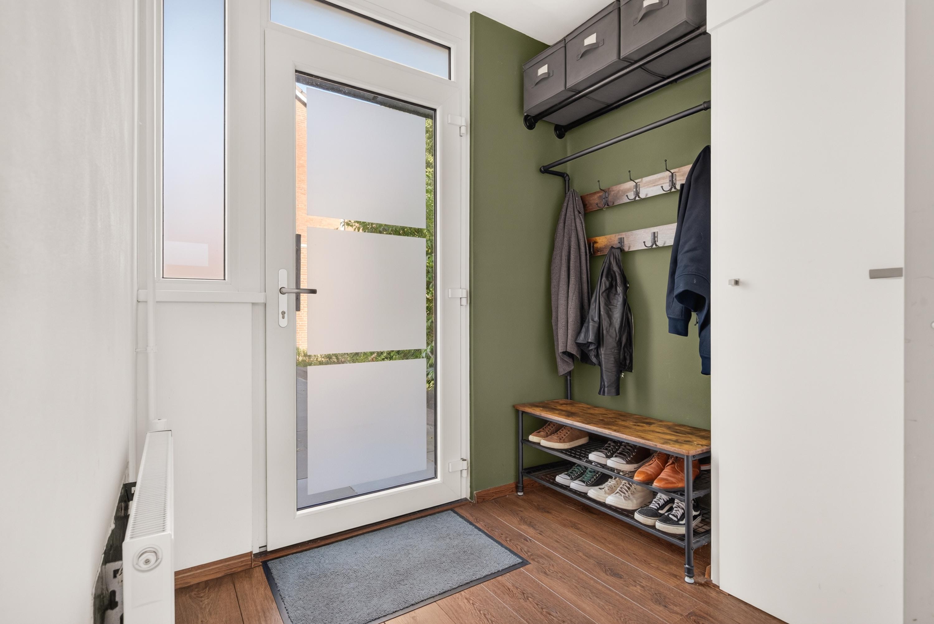 Tussenwoning te koop: Geleenhof 18, Eindhoven