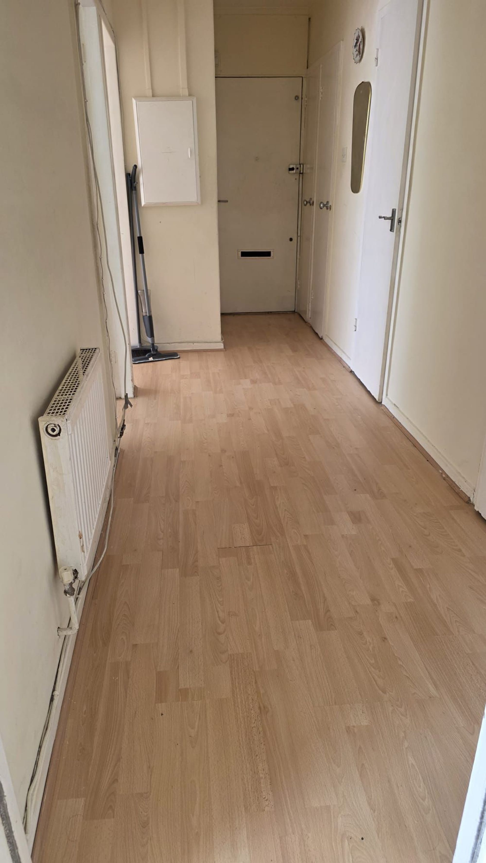 Flat Fontley Way in Greater London