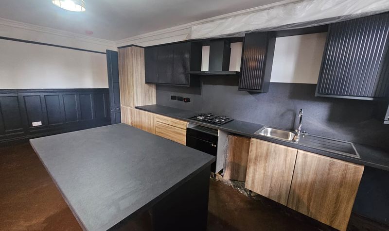 Flat Howbeck Drive in Oxton