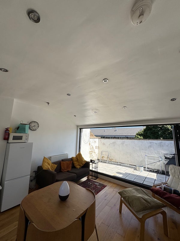 Room Caledonian Road in Greater London