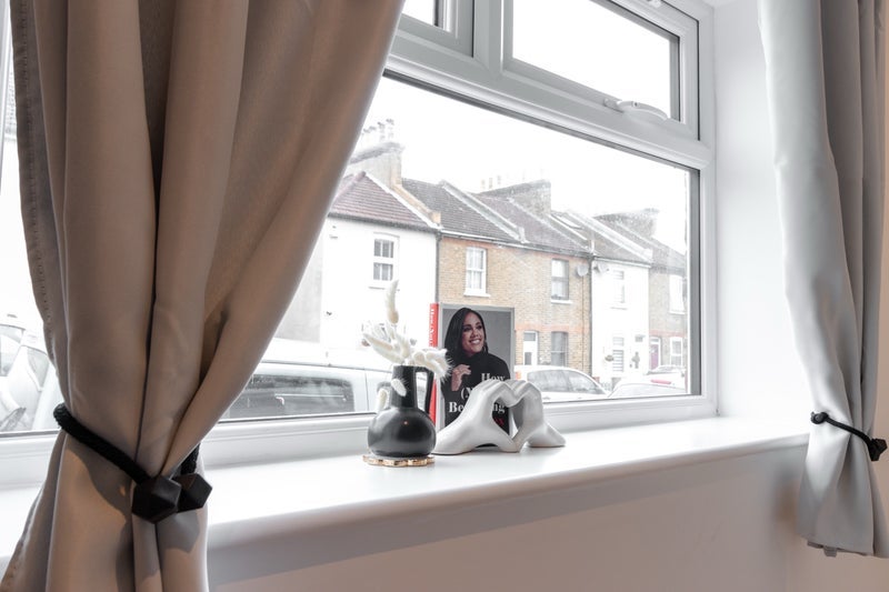 Flat Addison Road in Greater London