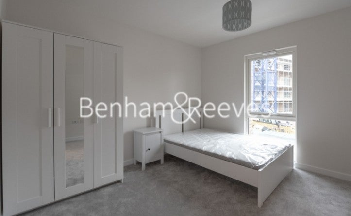 Flat Bittacy Hill in Greater London