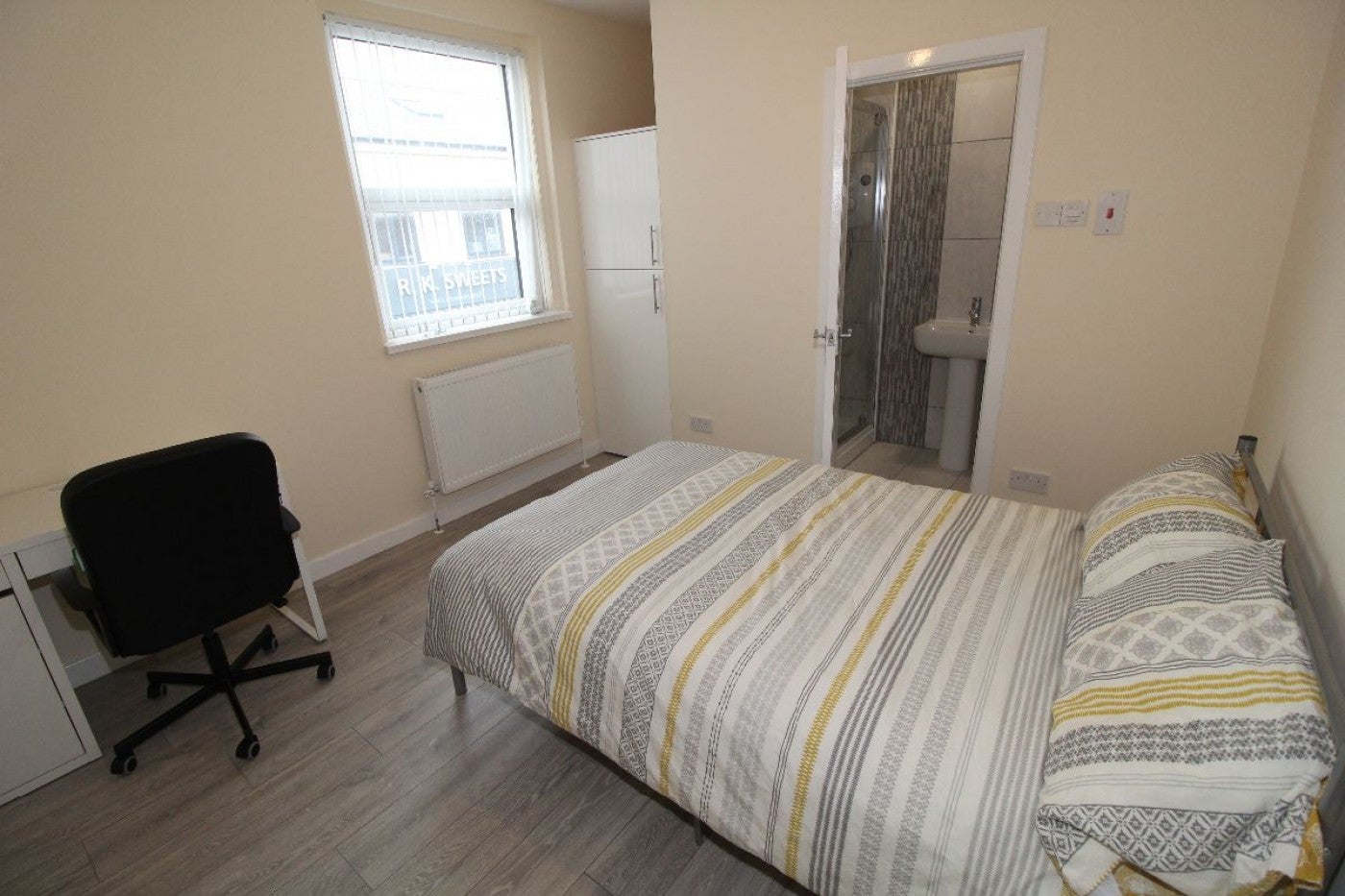 Flat Plungington Road in Preston