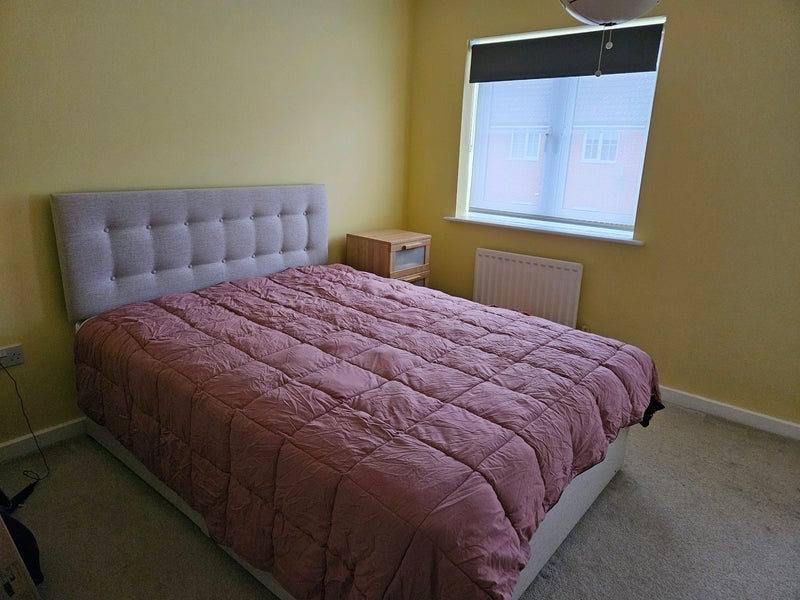 Room Elderberry Road in West Suffolk
