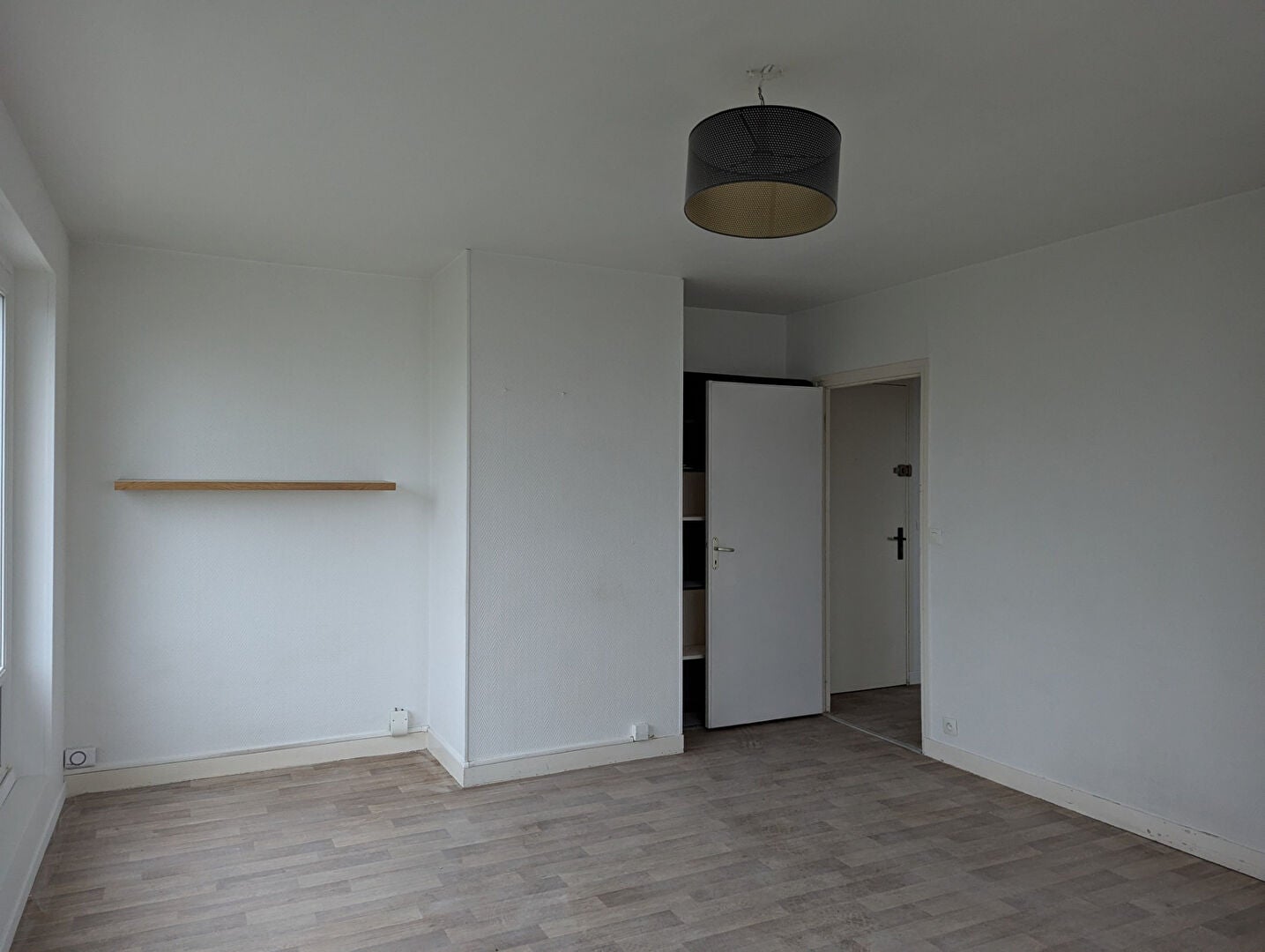 Flat Rue Leverrier in Caen
