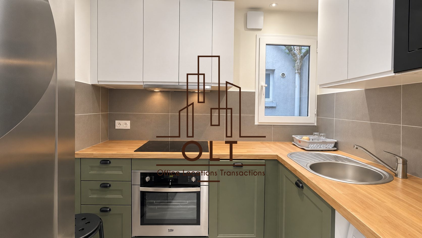 Flat Rue Rouget de Lisle in Suresnes