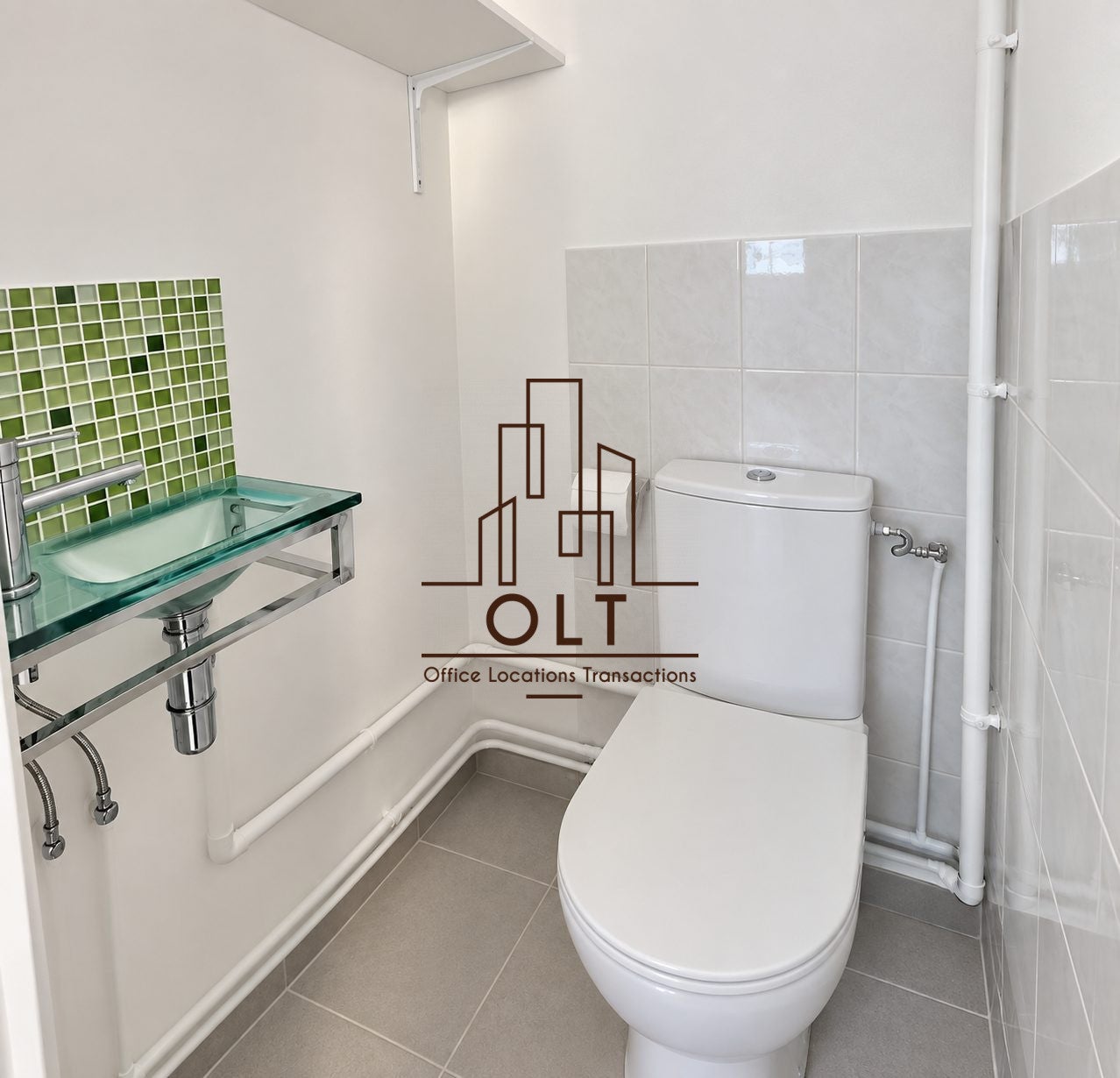 Flat Rue Rouget de Lisle in Suresnes