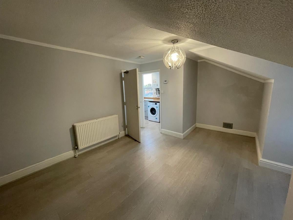 Flat Kettering Road in Northampton