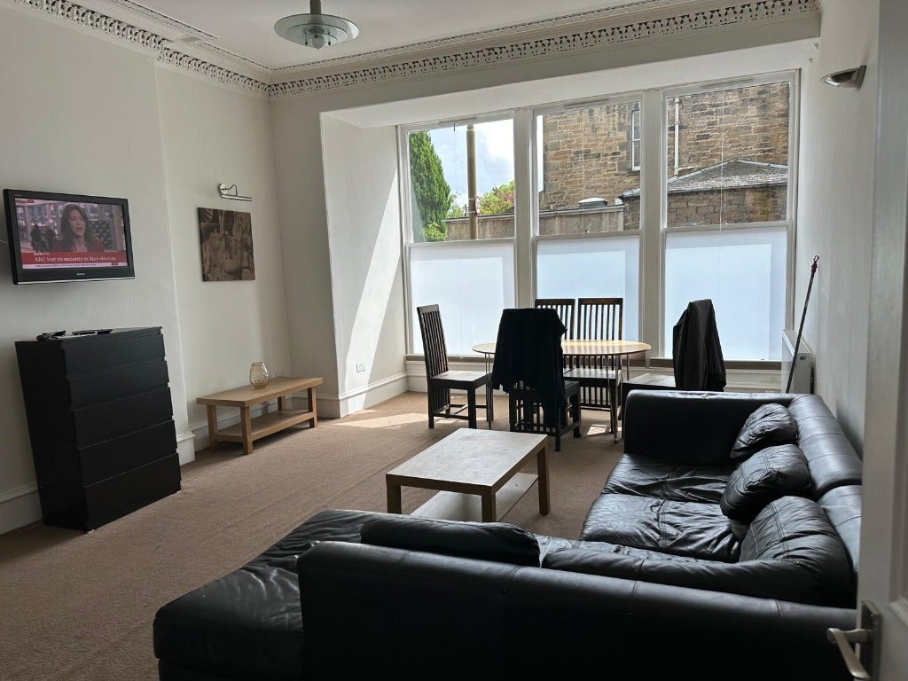 Flat Sciennes Road in City of Edinburgh