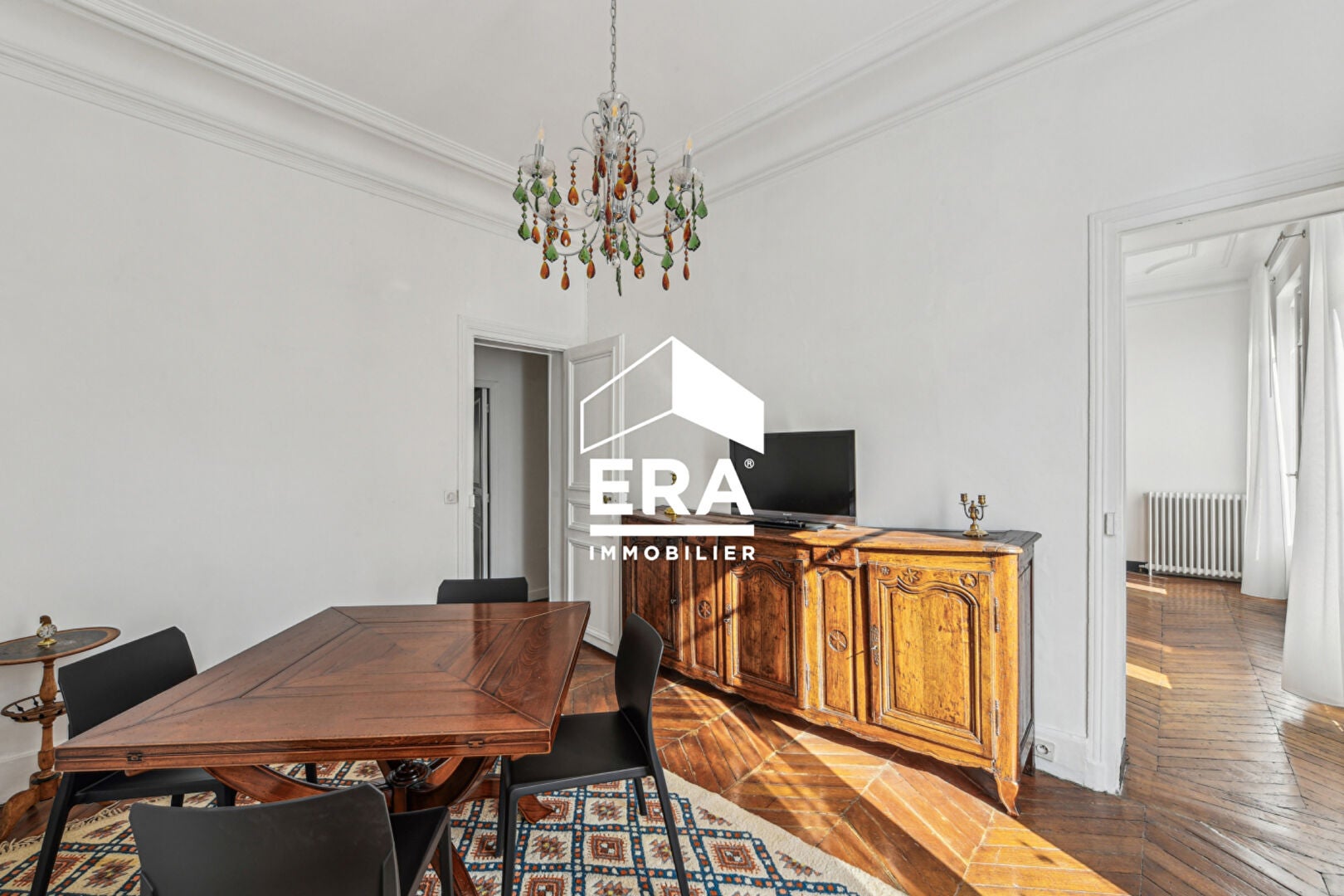 Flat Rue de Constantinople in Paris