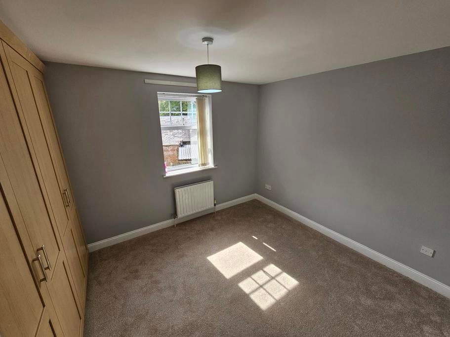 Flat Coniscliffe Road in Darlington